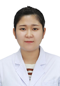 李欣
